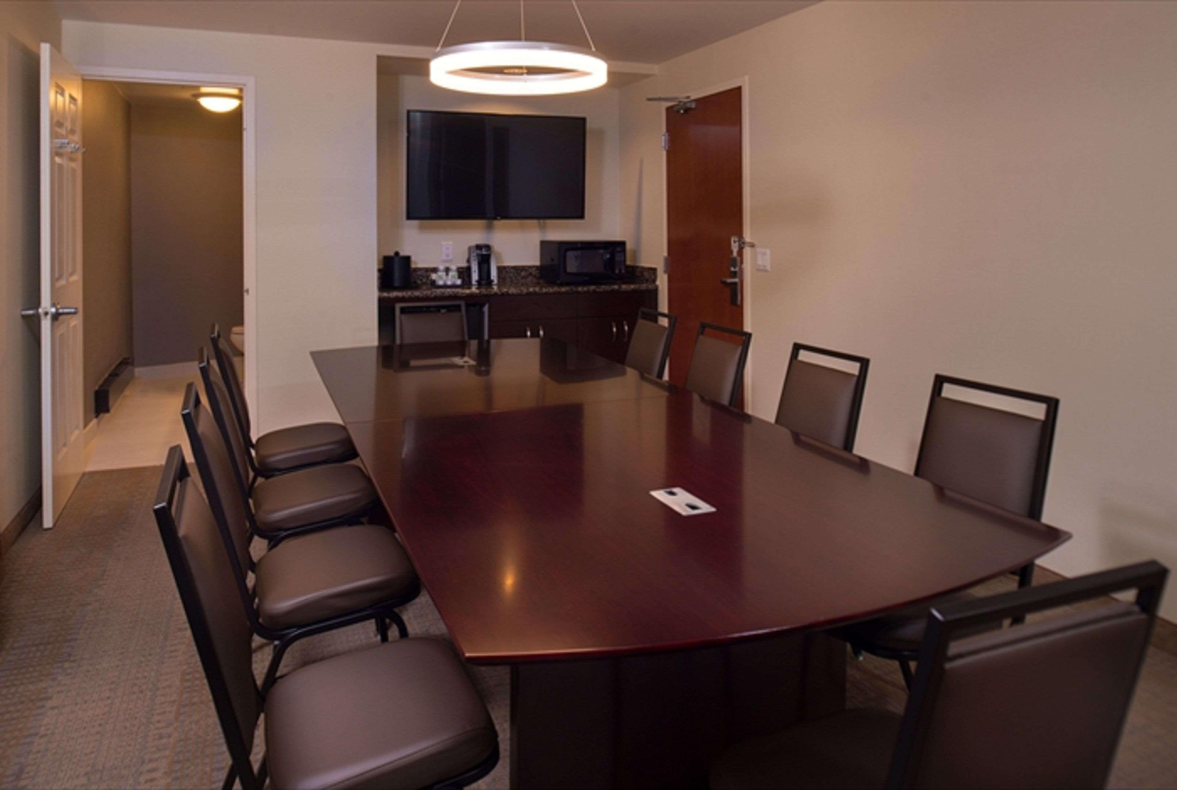 Sonesta Chicago O'hare Airport Hotel 3*
